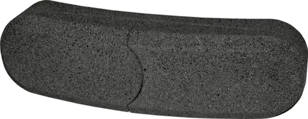 Schwarze Abdeckung aus Kunststoff mit ovaler Form, geeignet für Heizkreisanschlüsse. Produkt von Wolf zur Nutzung mit Schichtenspeicher.